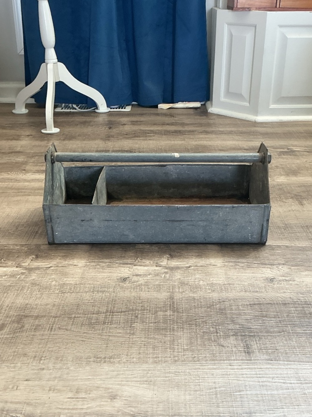 Vintage Rustic Galvanized Heavy Tool Caddy With Handle Planter 19.5x9